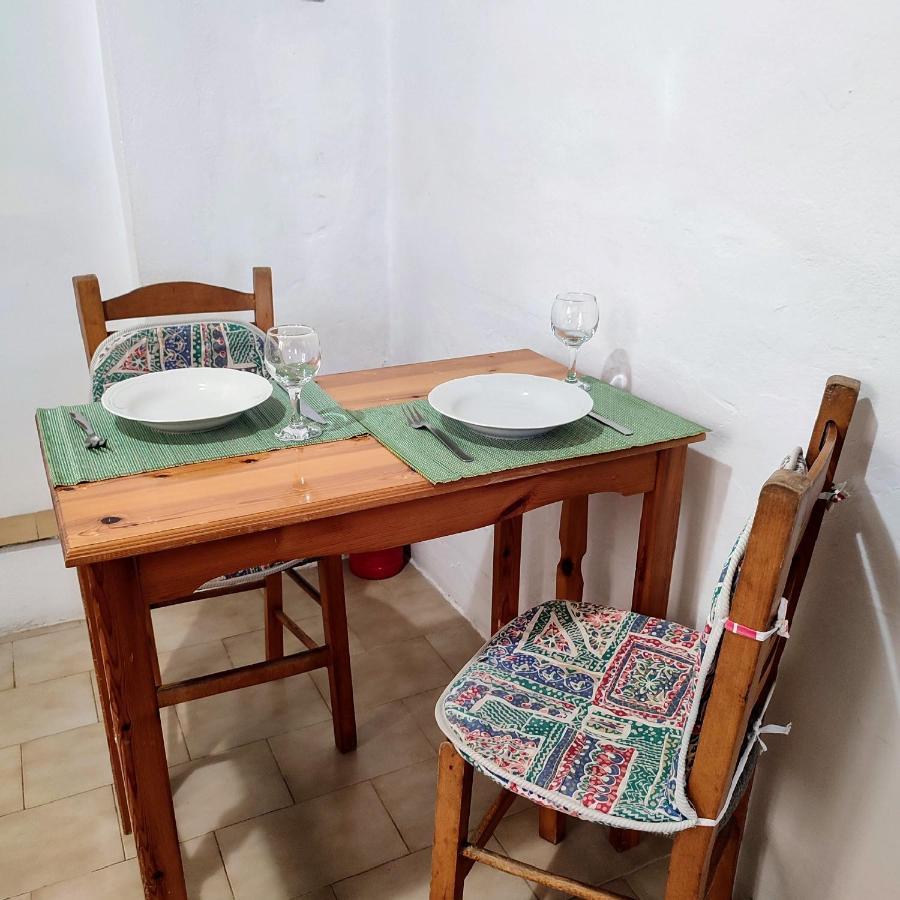 Maroudas Traditional Guest House Vathy  Exterior photo
